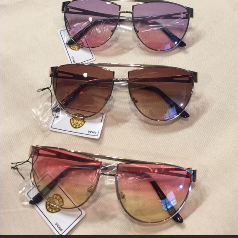 Hot eye wear